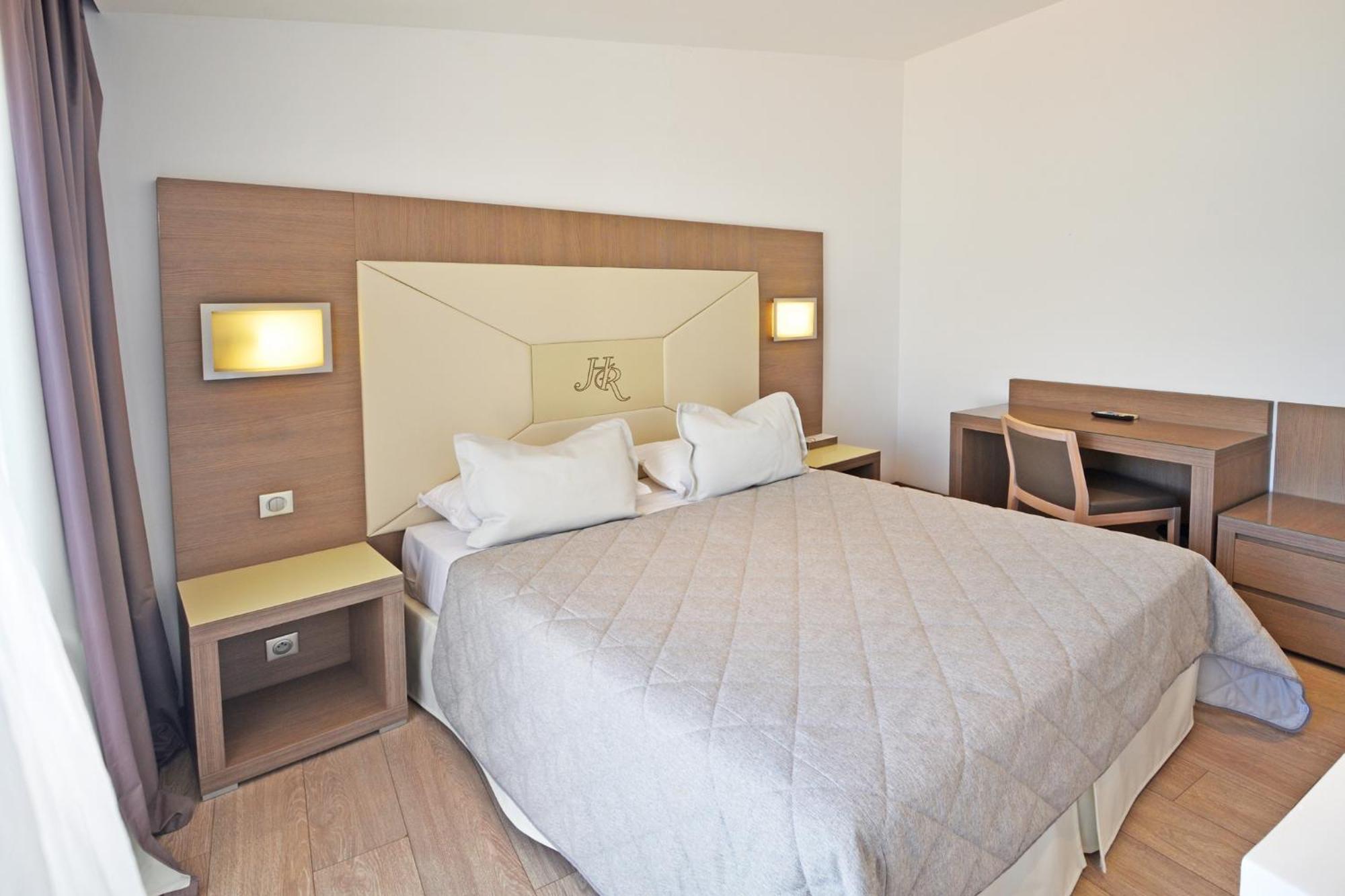 Hotel Le Rocher Calvi  Exterior photo