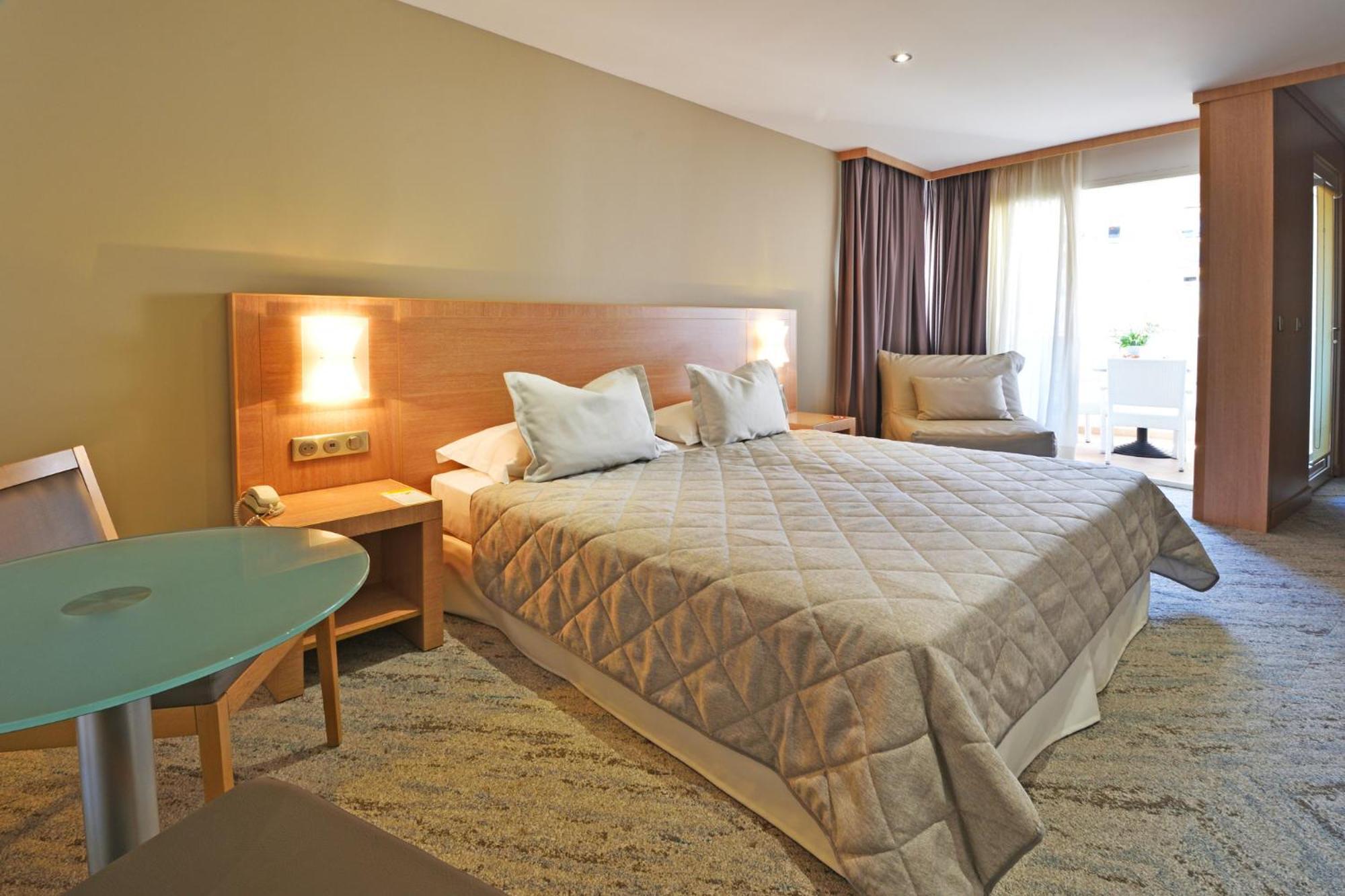 Hotel Le Rocher Calvi  Exterior photo